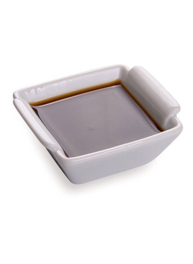 1 Ounce Soy Sauce Dishes, 10 Lipped Dipping Bowls - Built-In Handles, Stain-Resistant, White Porcelain Mini Bowls, Dishwasher-Safe, For Appetizers And Condiments