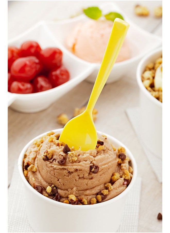 Restaurantware-4.5 x 1 Inch Dessert Spoons, 500 Disposable Tasting Spoons - Sturdy Handles, Premium, Baby Yellow Plastic Ice Cream Spoons, Heavy-Duty, For Gelatos, Sundaes, Puddings, And More