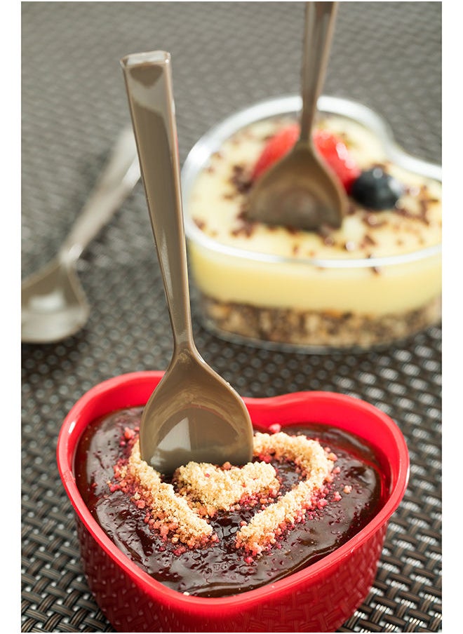 Restaurantware-4.5 x 1 Inch Dessert Spoons, 500 Disposable Tasting Spoons - Sturdy Handles, Premium, Fashion Gray Plastic Ice Cream Spoons, Heavy-Duty, For Gelatos, Sundaes, Puddings, And More