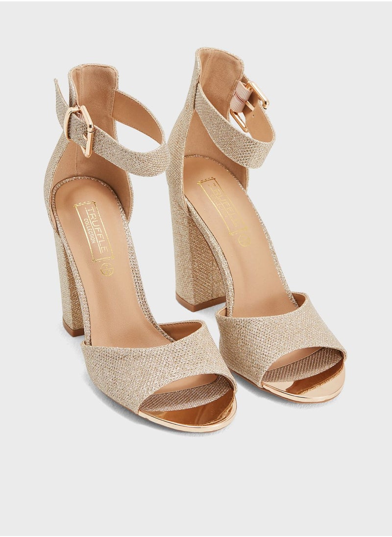 Vela Block Heel Sandal