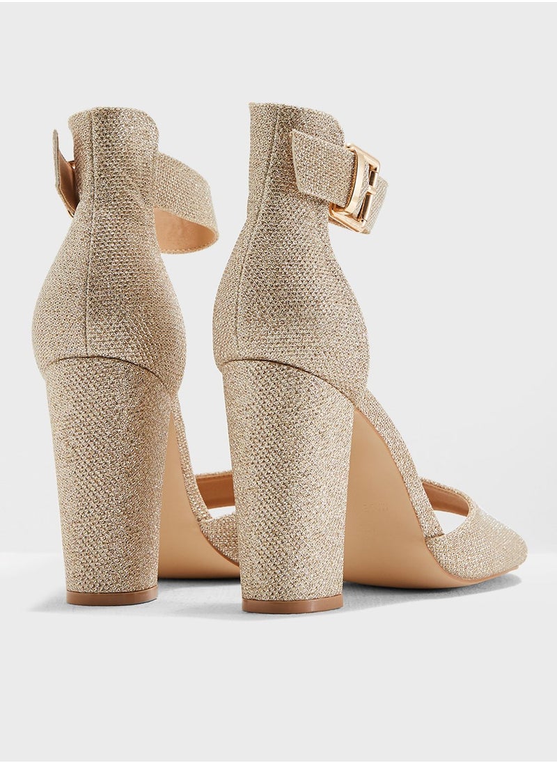 Vela Block Heel Sandal