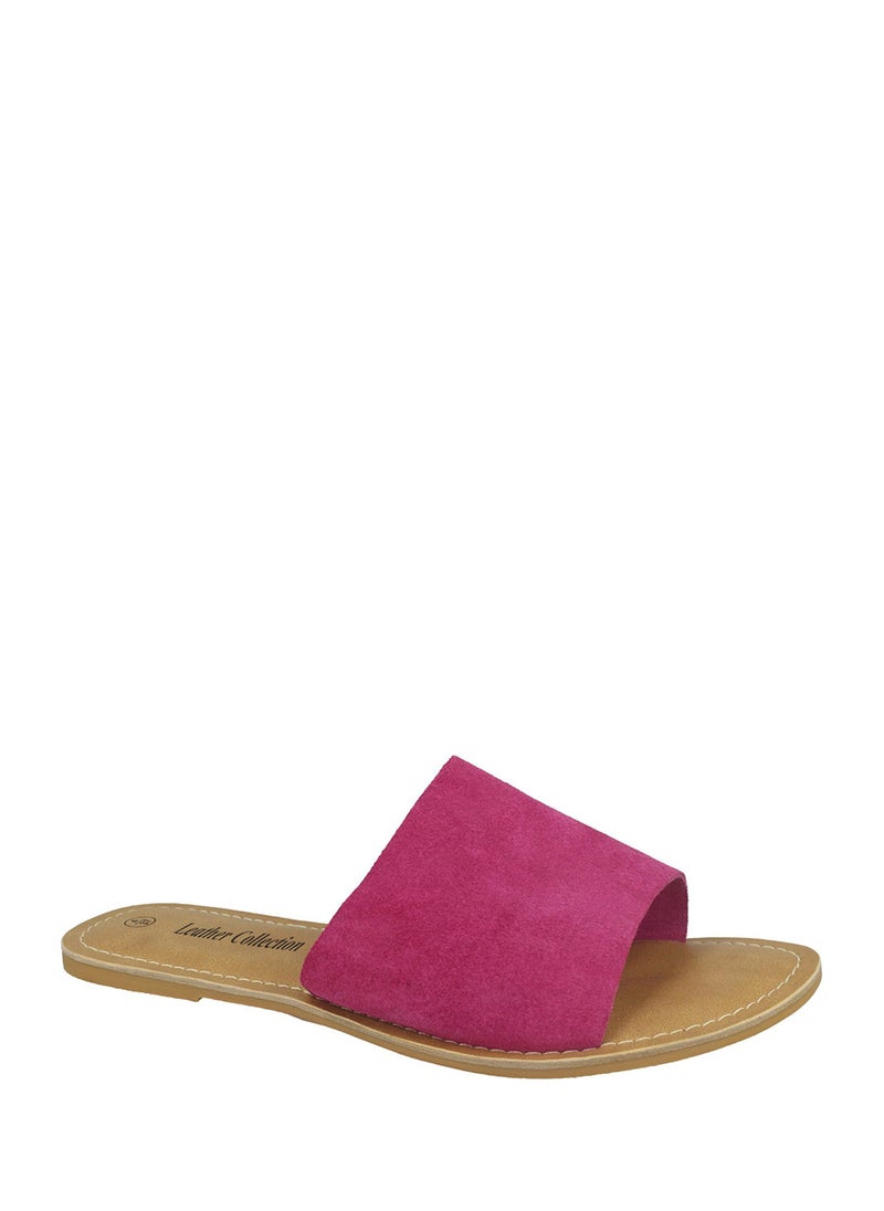 Essential Flat Sandal