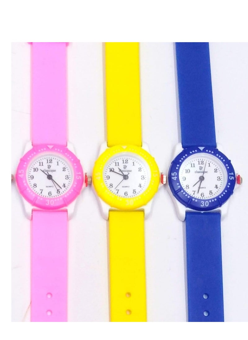 Kids Analog Watch Set with Silicone Strap, 5 Colours - Red, Black, Pink, Yellow, Blue