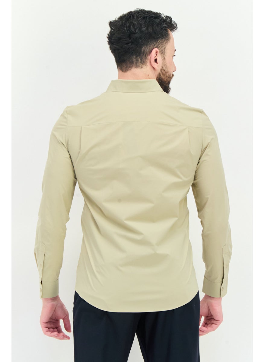 Men Regular Fit Plain Long Sleeves Casual Shirt, Khaki
