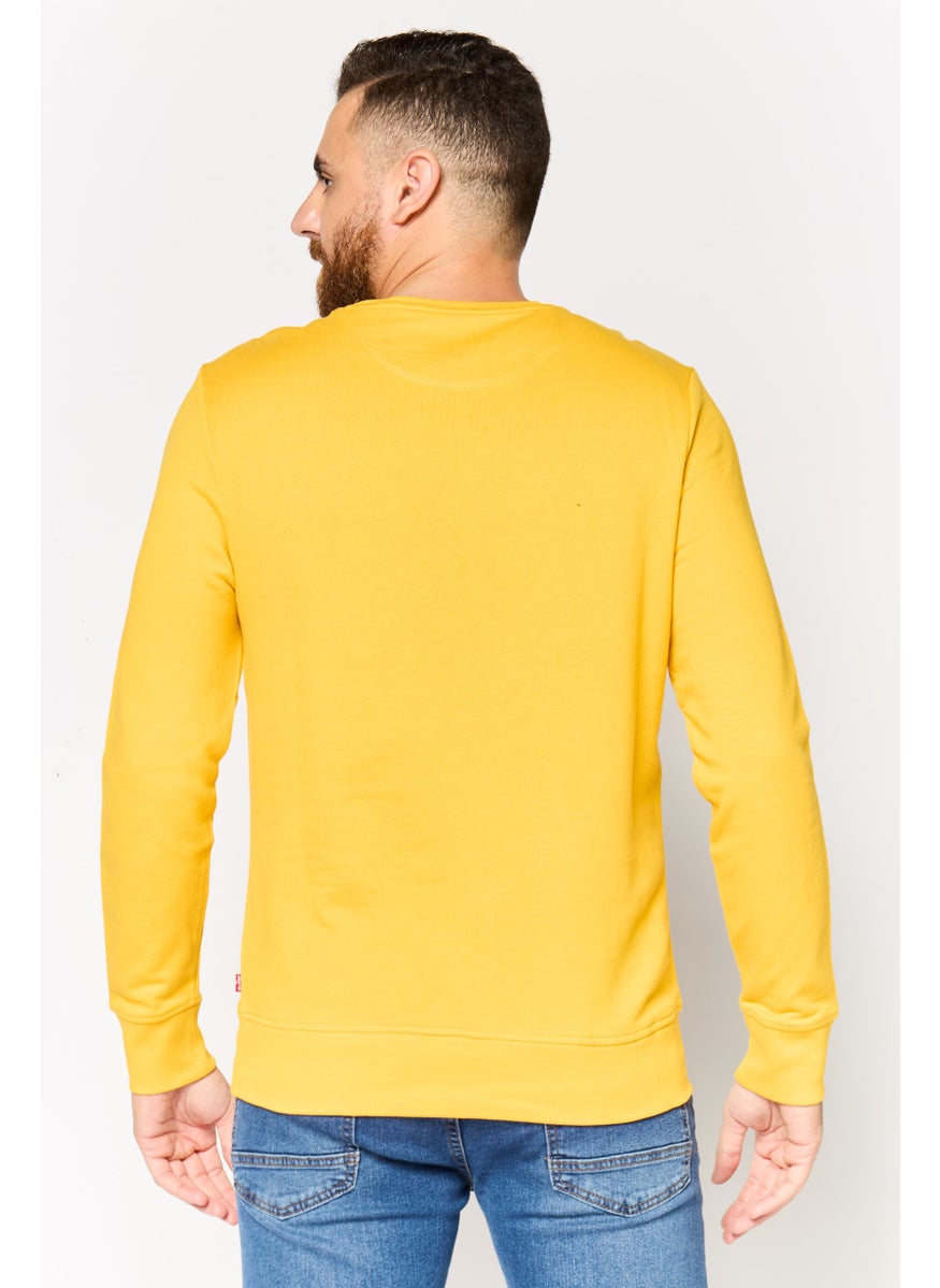 Men Crew Neck Long Sleeves Graphic Print Sweatshirt, Yellow