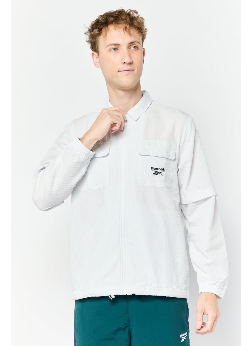 Men Sportswear Fit Long Sleeve Outdoor Sweatshirt, Light Grey