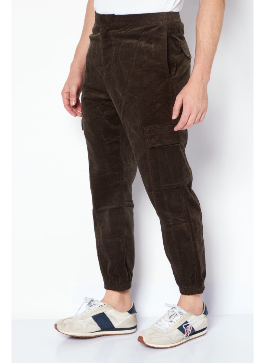 Men Tapered Fit Textured Drawstring Cargo Pants, Khaki Green