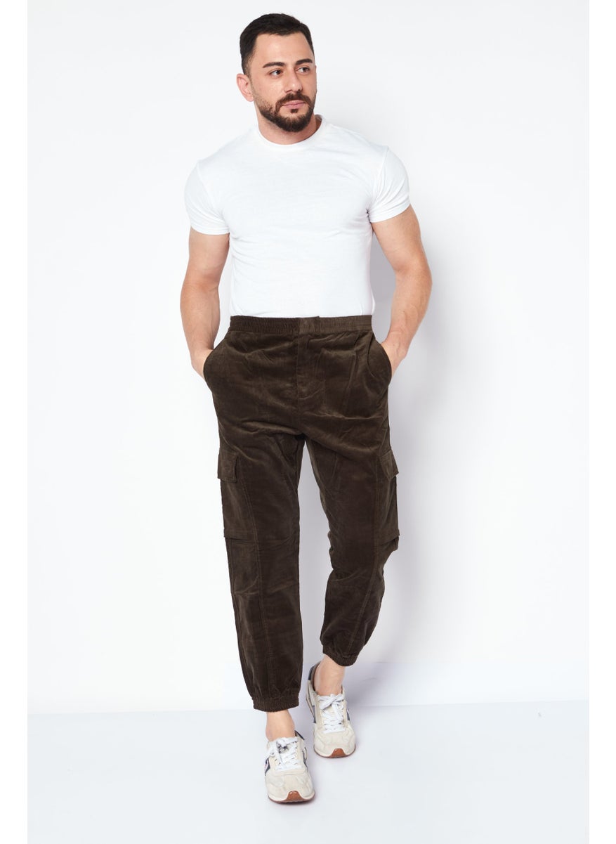 Men Tapered Fit Textured Drawstring Cargo Pants, Khaki Green