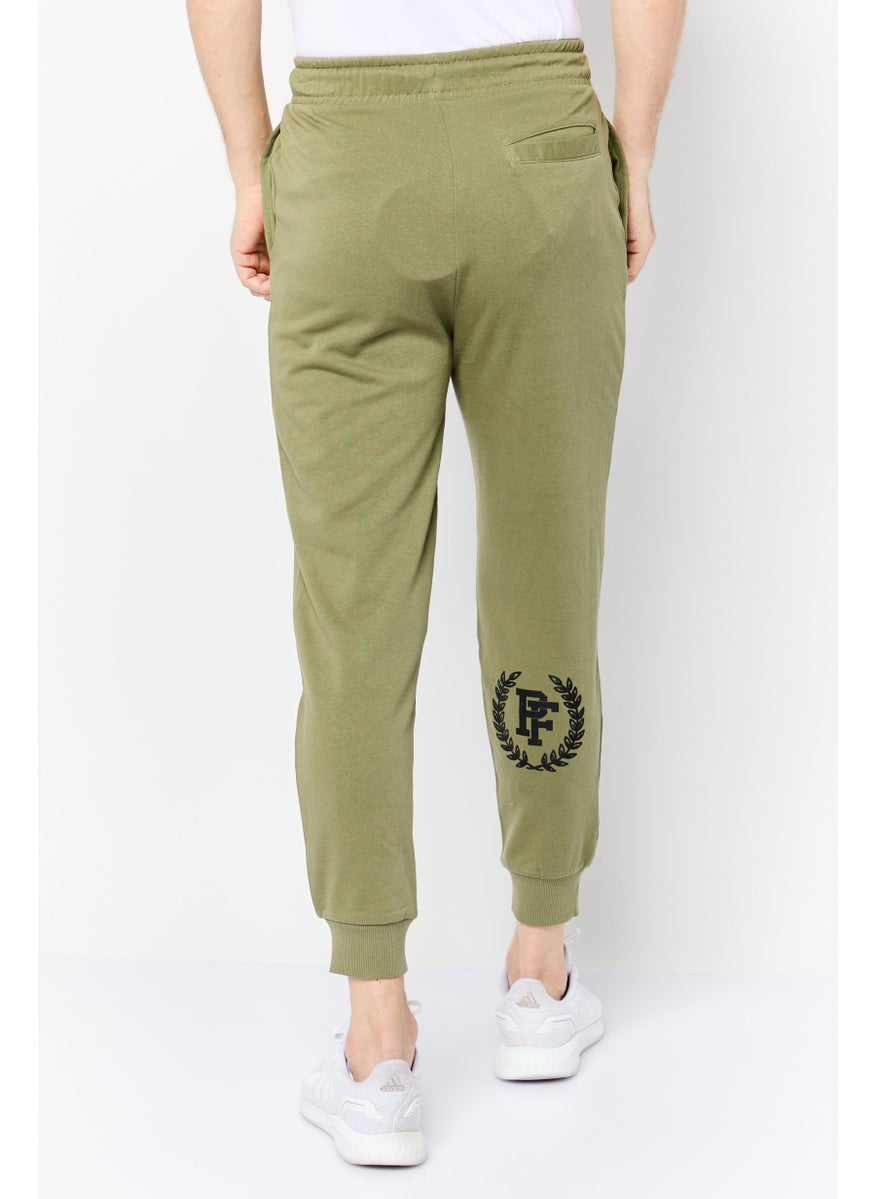 Men Regular Fit Brand Logo Sweatpant Pants, Olive