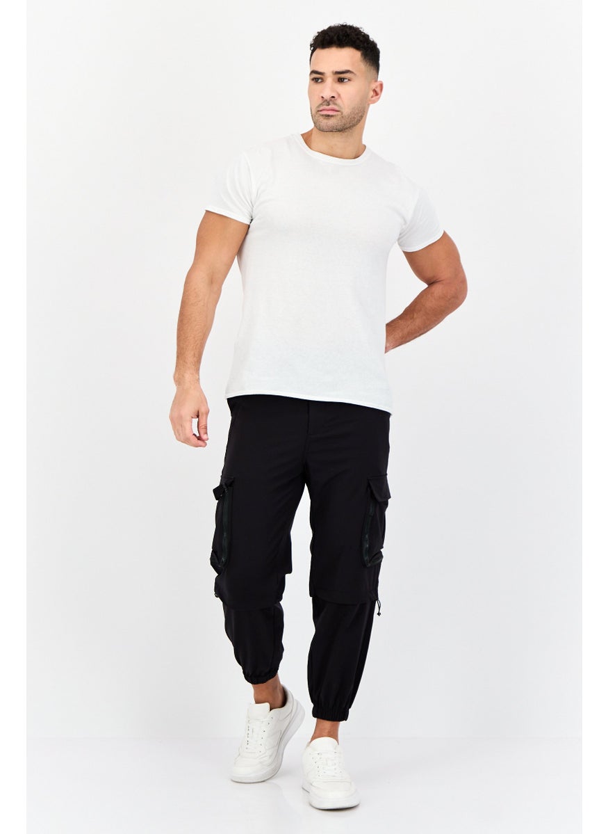 Men Loose Fit Solid Cargo Pants, Black