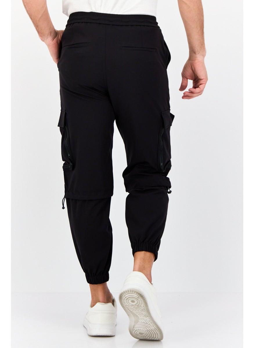 Men Loose Fit Solid Cargo Pants, Black