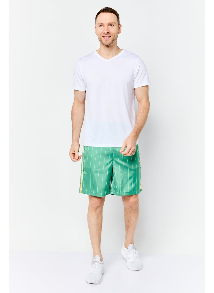 Men Sportswear Fit Training Shorts, Green