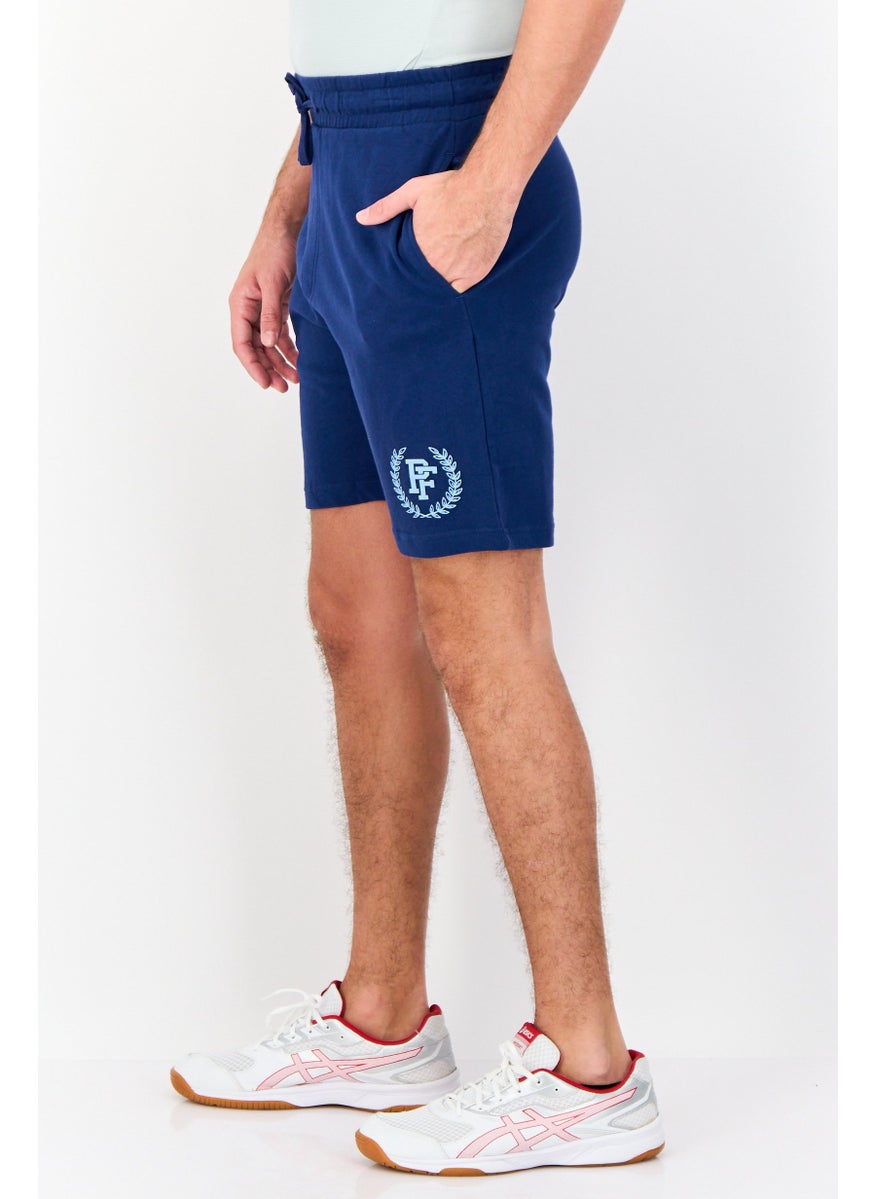 Men Graphic Print Basic Shorts, Navy Blue