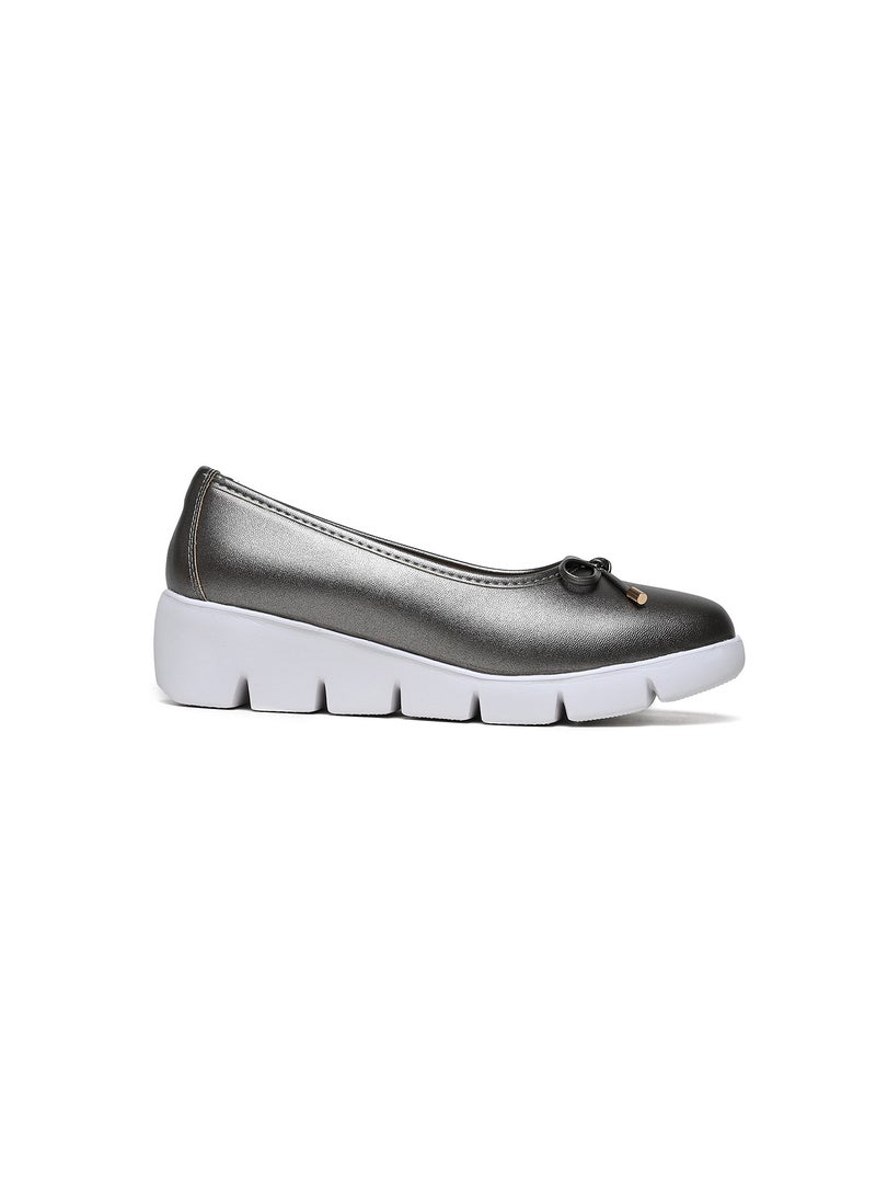 Ladies comfort shoes