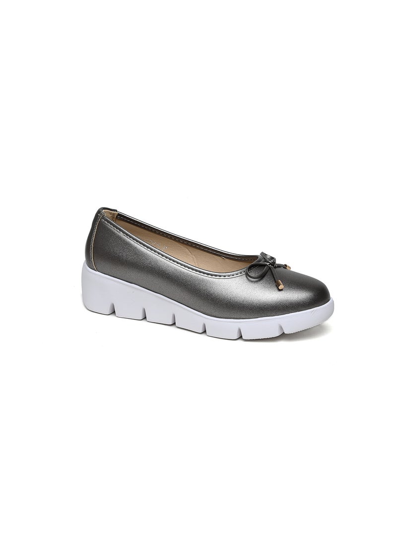 Ladies comfort shoes