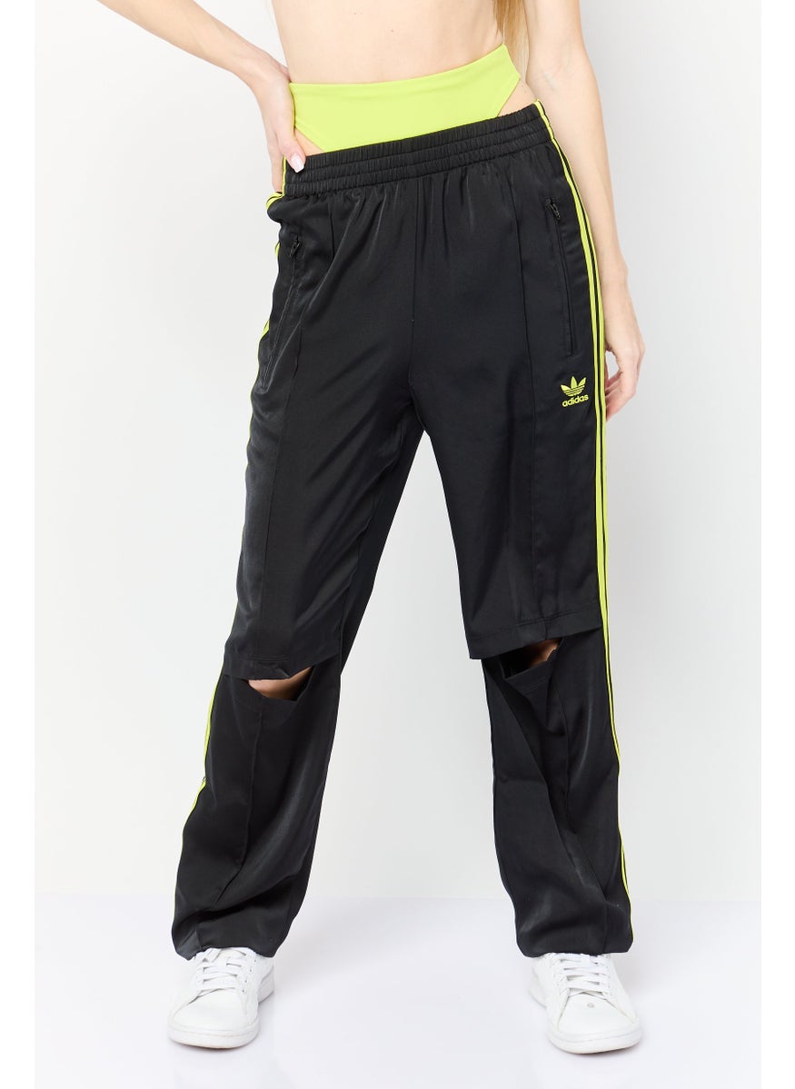 Women Sportswear Fit Outdoor Sweatpants, Black