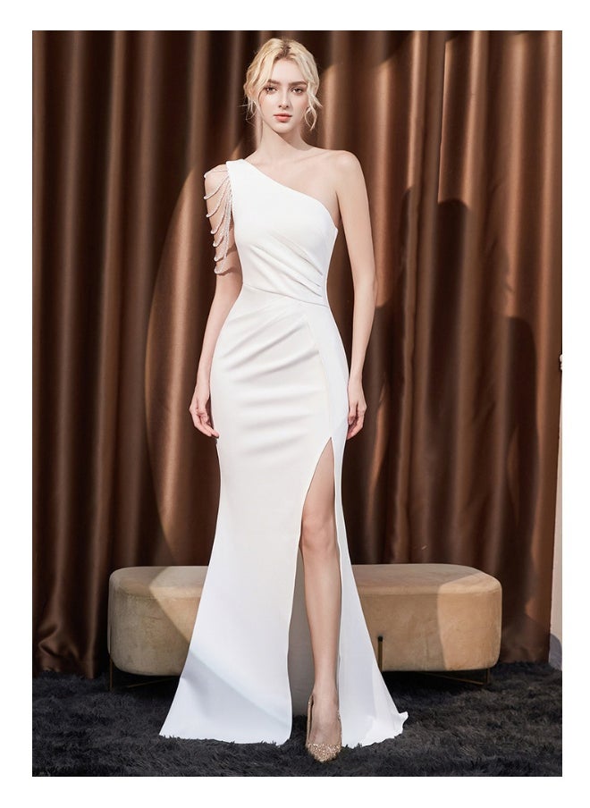 Elegant High-End Evening Gown for Sophisticated Women