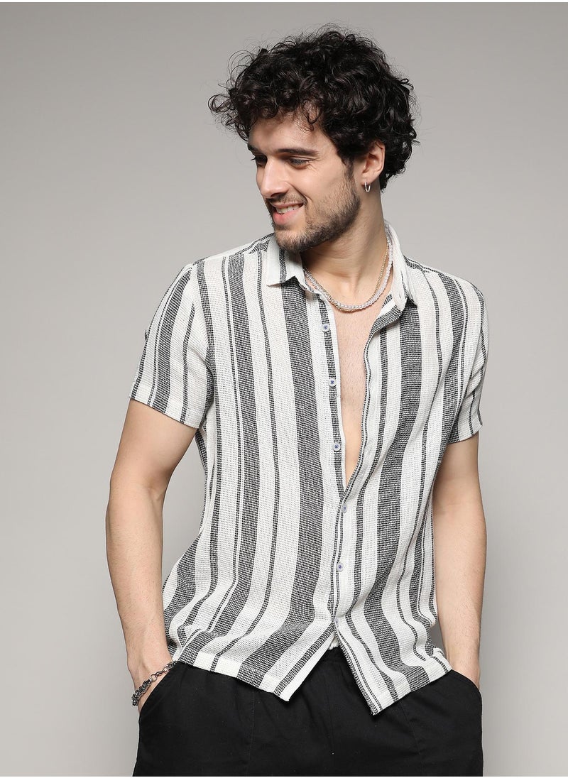 Men's White & Grey Unbalanced Striped Woven Shirt