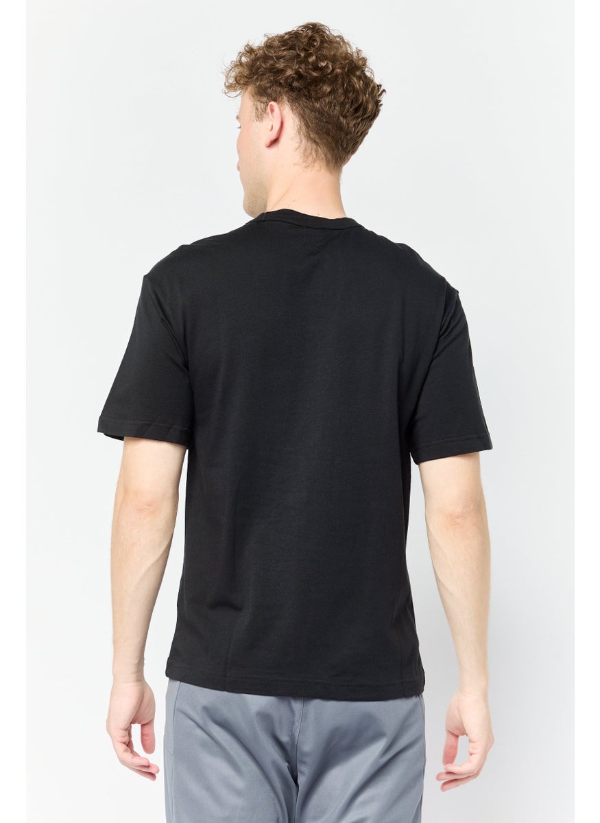 Men Sportswear Fit Short Sleeves Outdoor T-shirt, Black