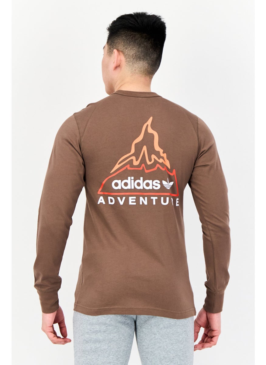 Men Sportswear Fit Long Sleeve Outdoor T-shirt, Dark Taupe
