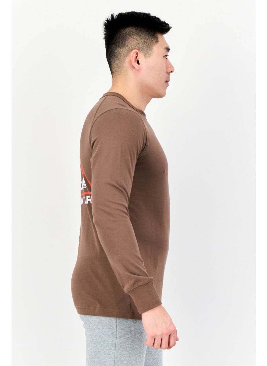 Men Sportswear Fit Long Sleeve Outdoor T-shirt, Dark Taupe
