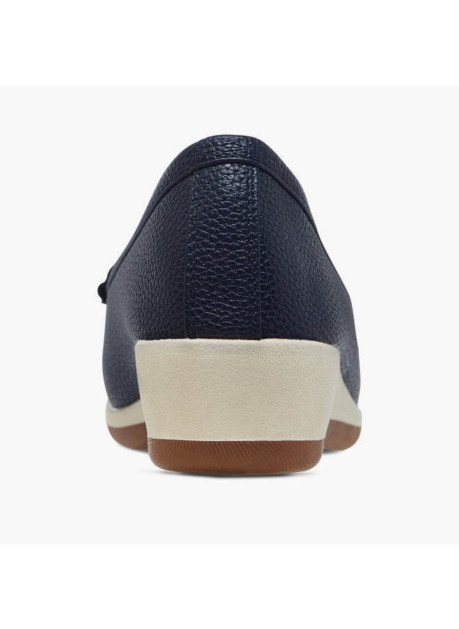 Women's Textured Slip-On Comfort Loafers with Tassel and Wedge Heel