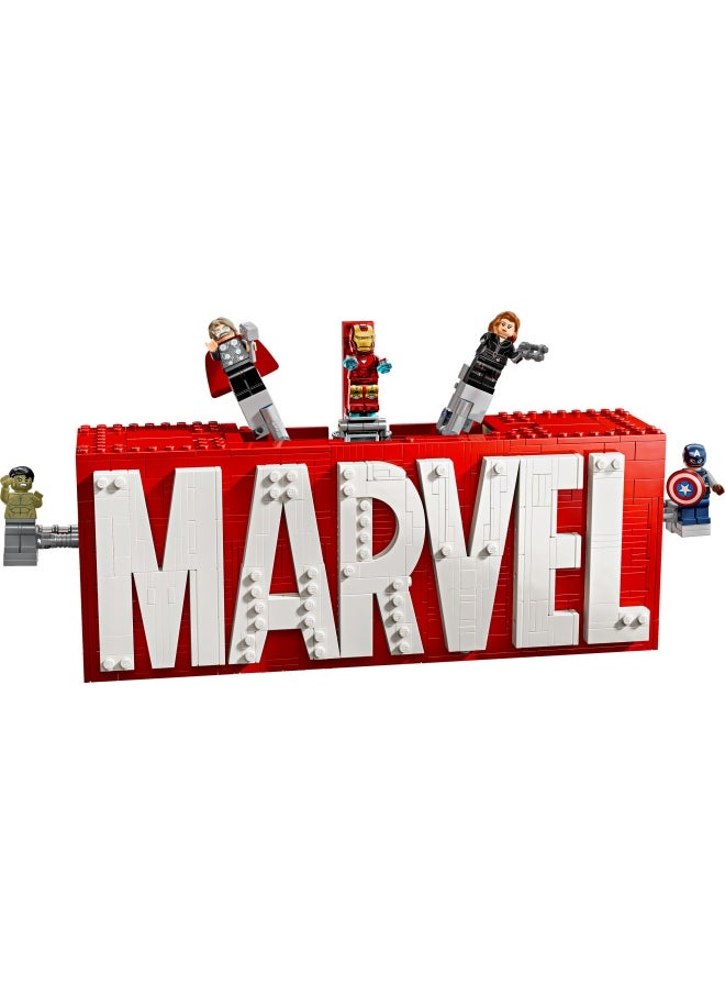 Marvel: MARVEL Logo & Minifigures - Super-Hero Building Toy with 5 Characters incl. Iron Man, Thor, Black Widow & Hulk - Avengers Gift for 12+ Year Old Boys, Girls & Teens 76313 (931 pieces)