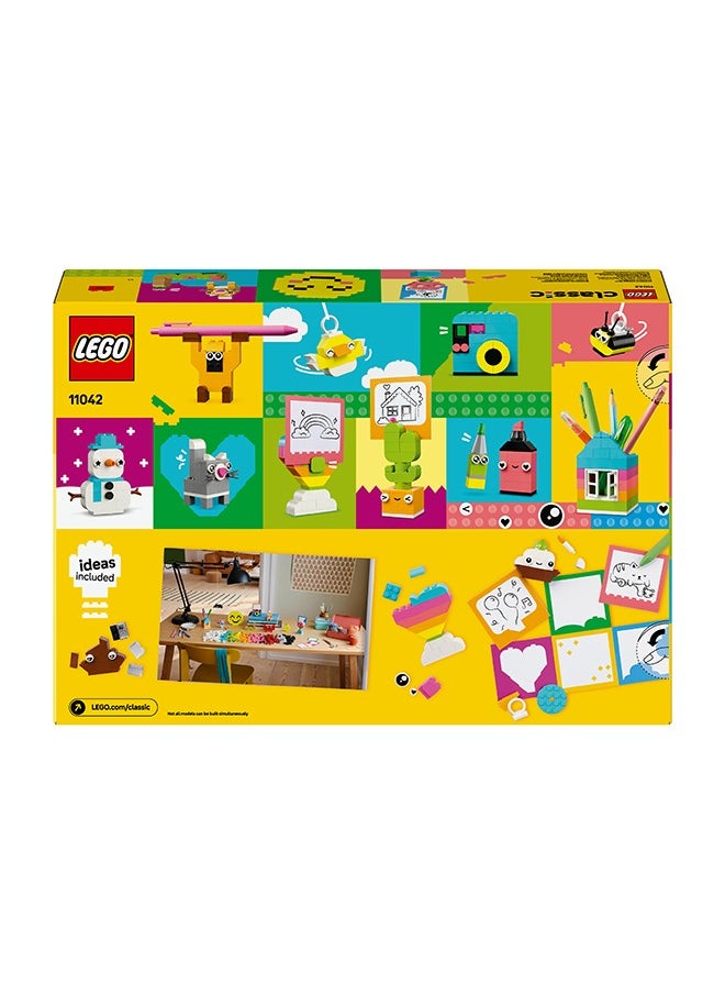Classic Creative Happy Box, Assorted Colourful Bricks for Imaginative Play, Building Toys for 5 Plus Year Old, Girls and boys, Great for Kids Desk Accessories or Bedroom Decorations 11042 (680 pieces)