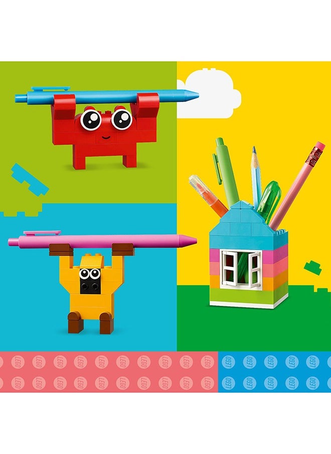 Classic Creative Happy Box, Assorted Colourful Bricks for Imaginative Play, Building Toys for 5 Plus Year Old, Girls and boys, Great for Kids Desk Accessories or Bedroom Decorations 11042 (680 pieces)