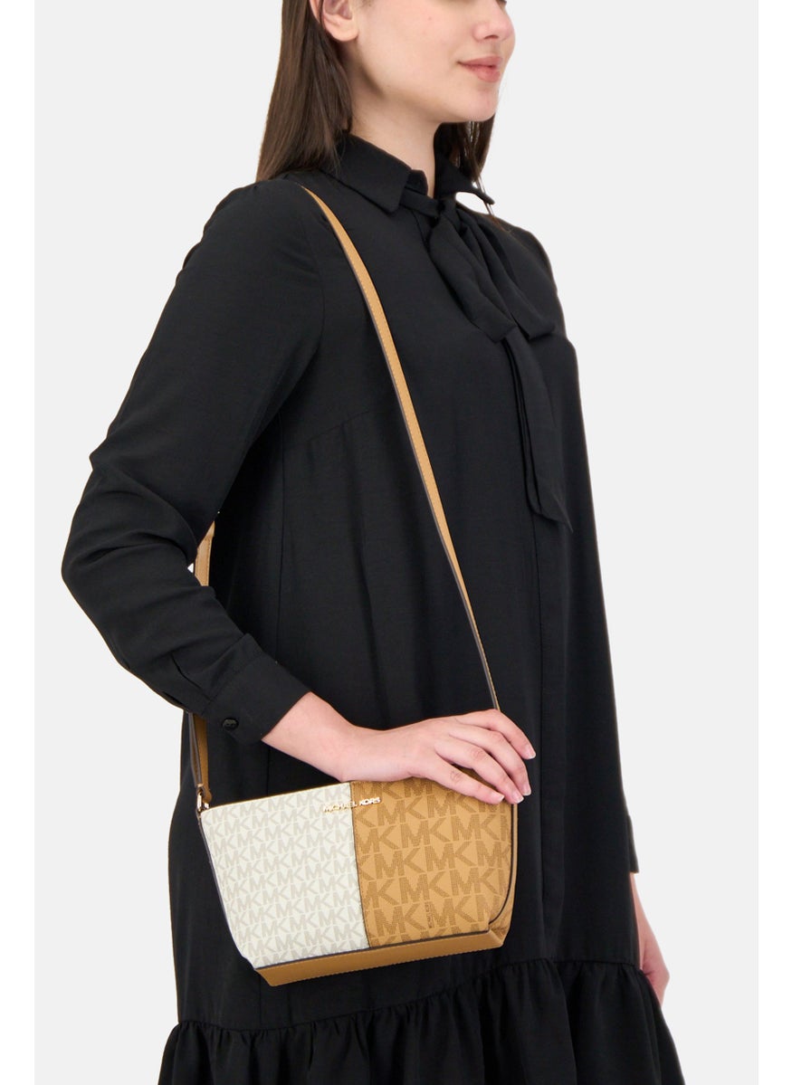 Women Brand Logo Cross Body Bag 15 H x 26 L x 8 W cm, Brown