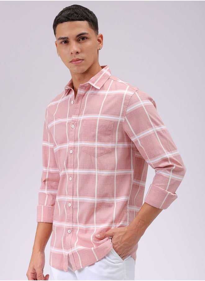 Men Slim Fit Textured Checkered Full Sleeves Cutaway Collar Casual Shirt