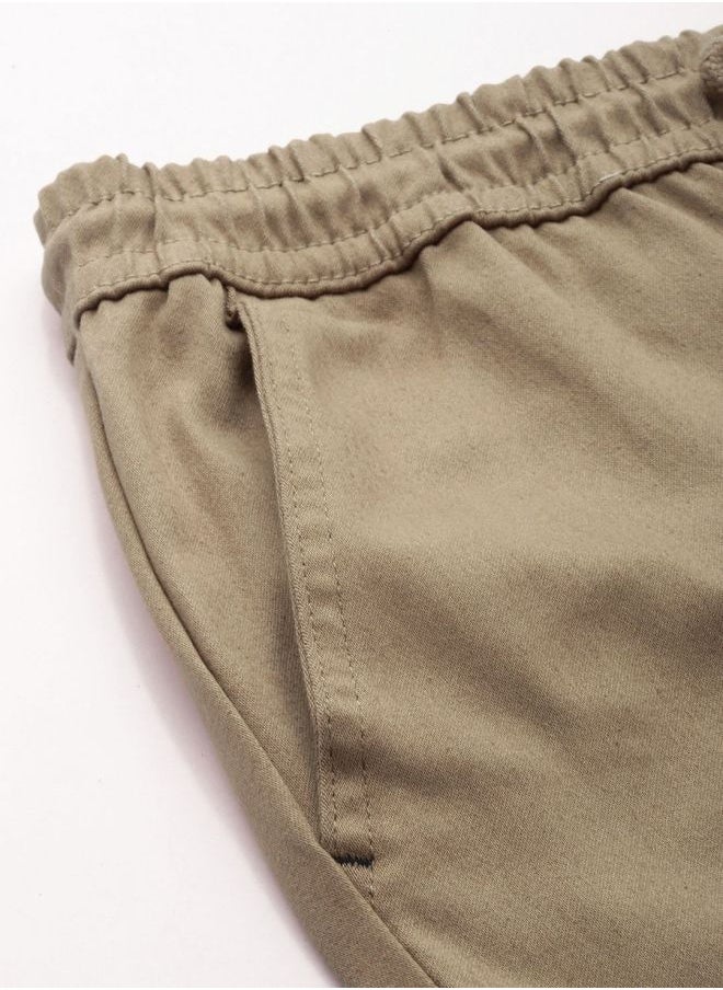 Men Slim Fit Solid Mid-Rise Stretchable Chino Joggers