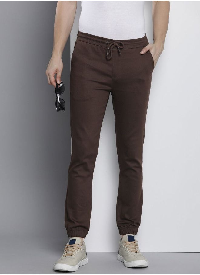 Men Slim Fit Solid Mid-Rise Stretchable Chino Joggers