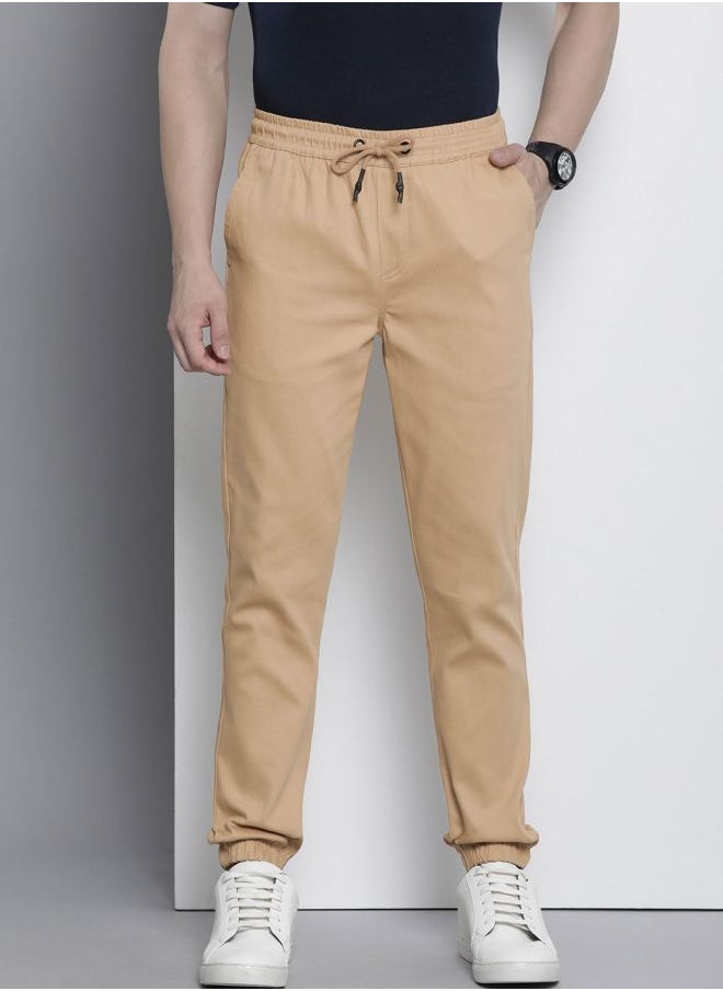 Men Slim Fit Solid Mid-Rise Stretchable Chino Joggers
