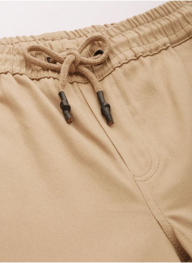 Men Slim Fit Solid Mid-Rise Stretchable Chino Joggers