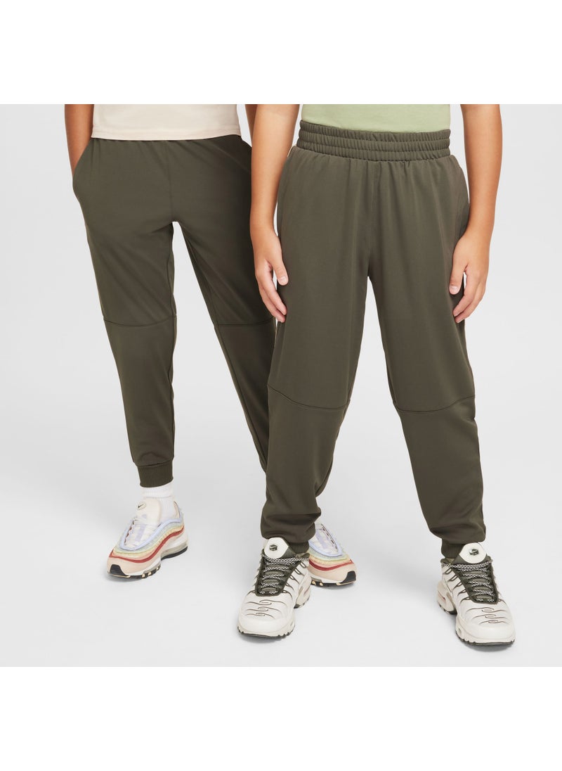 Kids' Sportswear Club+ Joggers (Older Kids)