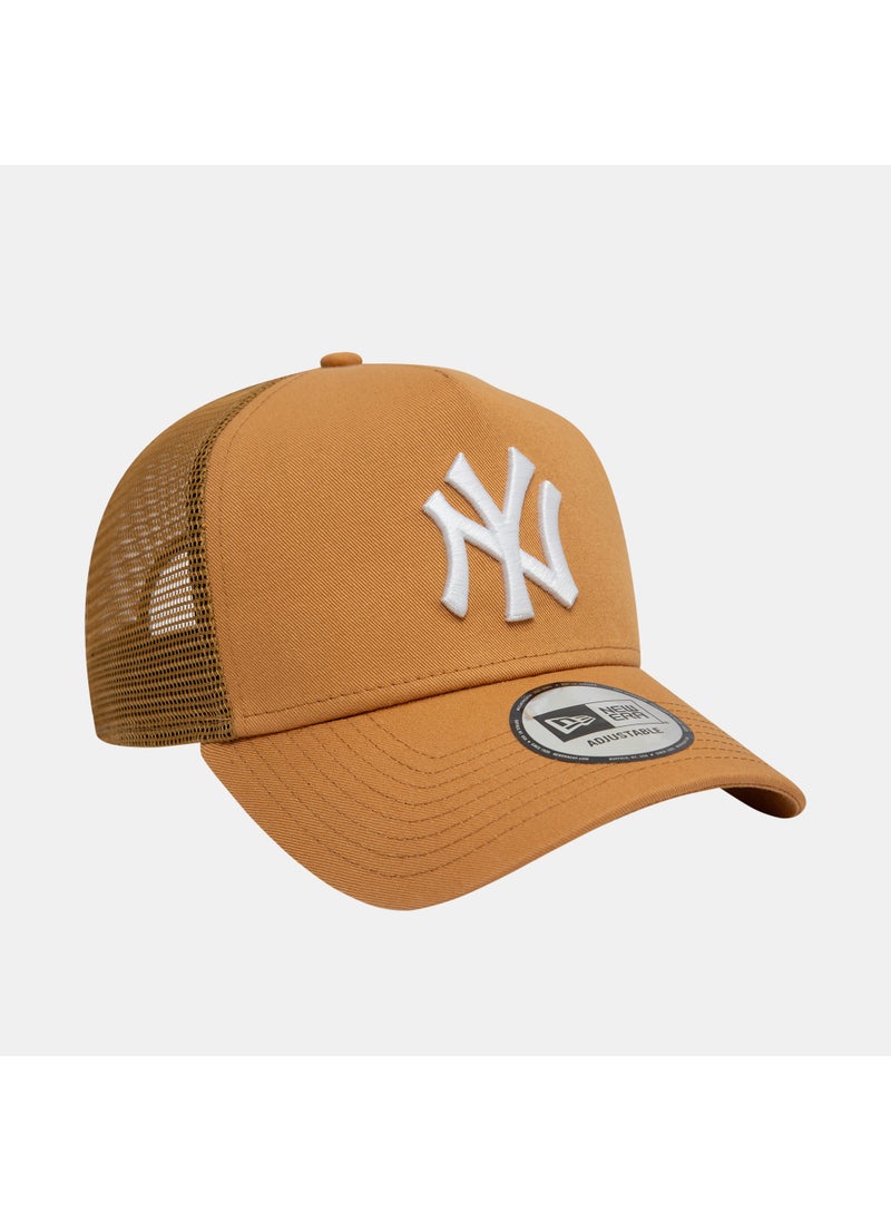 Men's MLB New York Yankees League Essential 9FORTY Trucker Cap