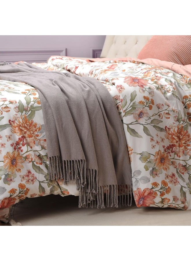 CUDDLE DREAMS Silk Throw Blanket with Hand-Knotted Fringe, Natural, Soft & Breathable (Gray)