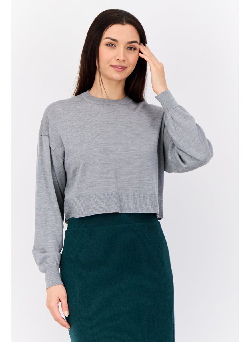 Women Crew Neck Knitted Cropped Sweater, Grey