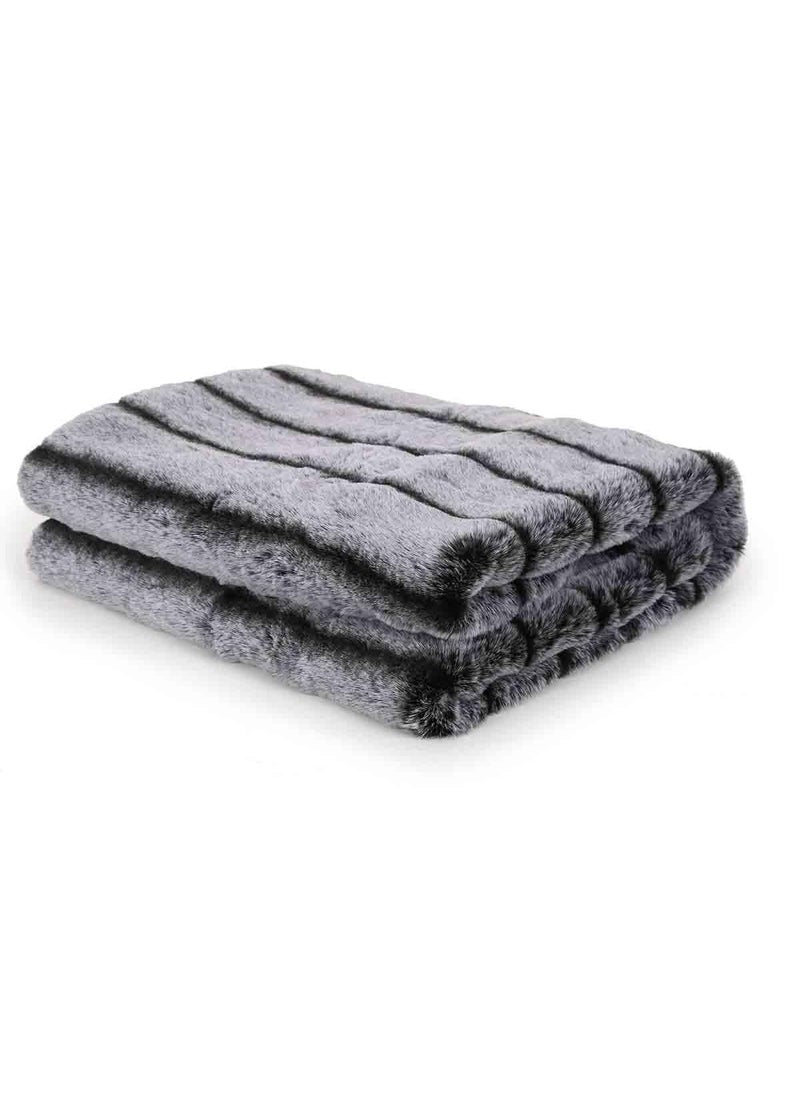 Home4U Blue Artificial Rabbit Fur Bethany Throw