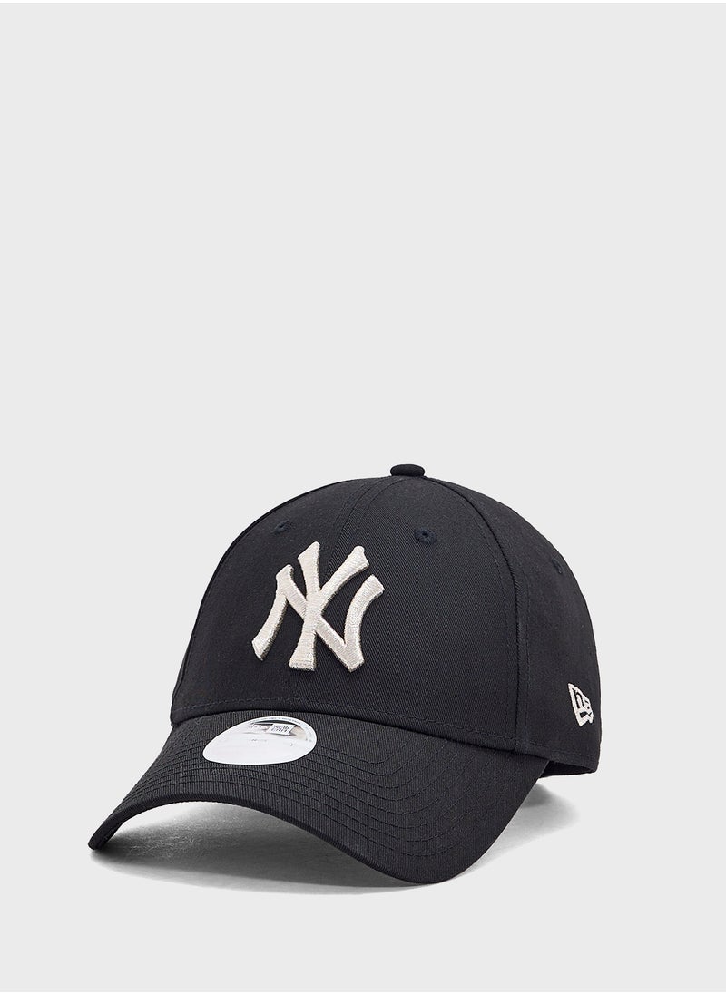 9Forty New York Yankees Cap