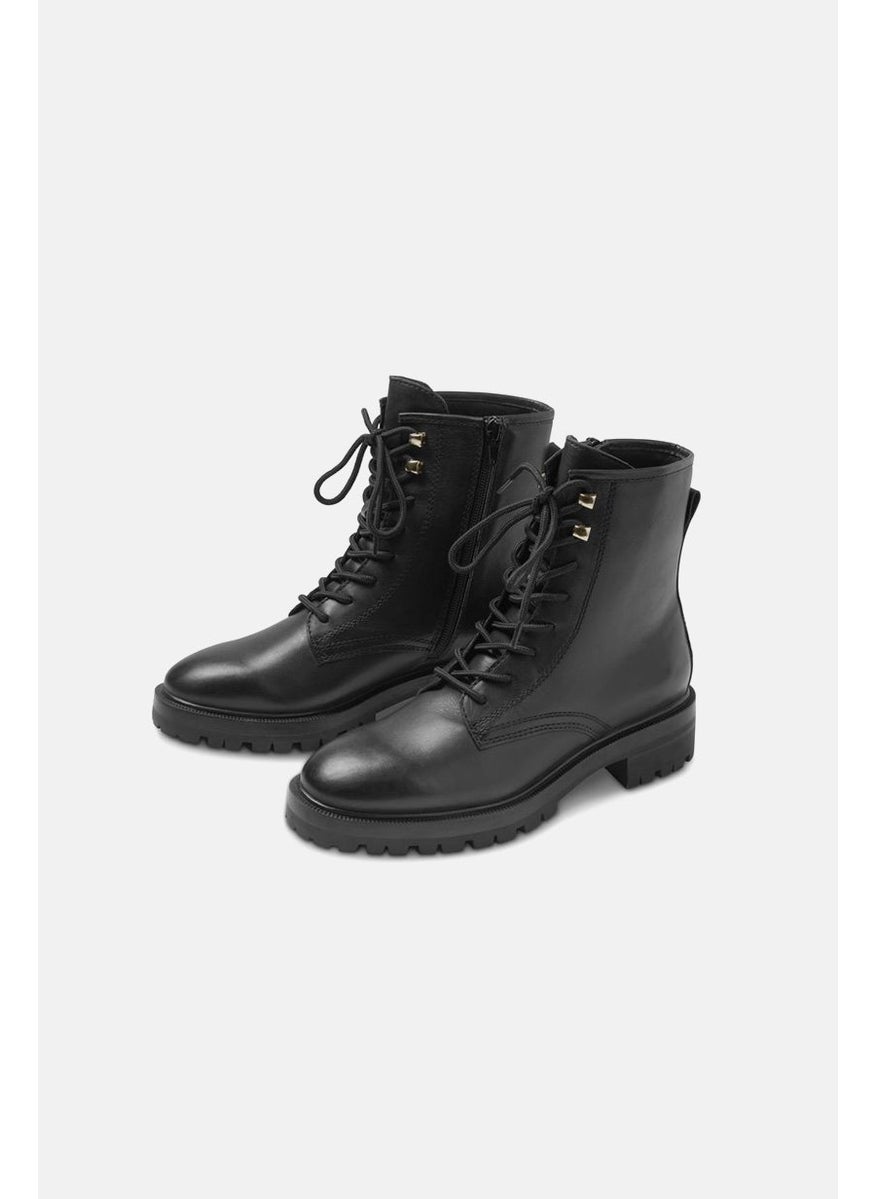 Women Leather Lace Up Boot, Black