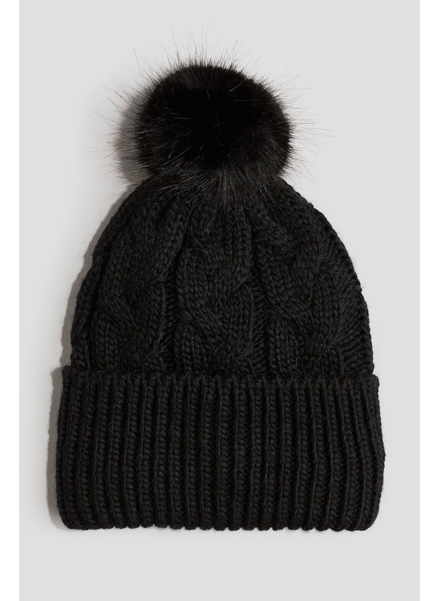Cable-Knit Pompom Beanie