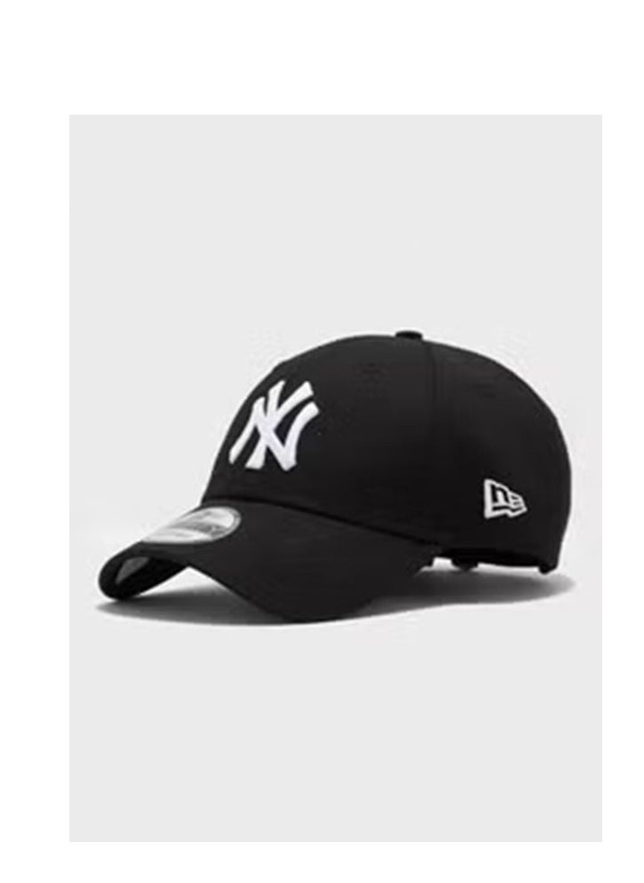 New Era Fashionable Embroidered Baseball Cap With Adjustable Buckle
