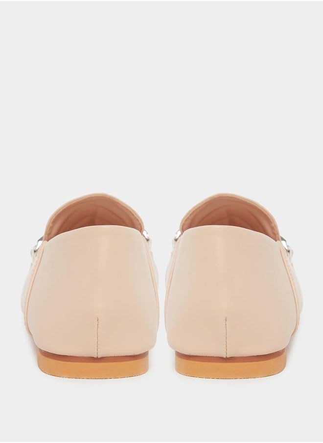 Quilted Chain Trim Casual Shoes