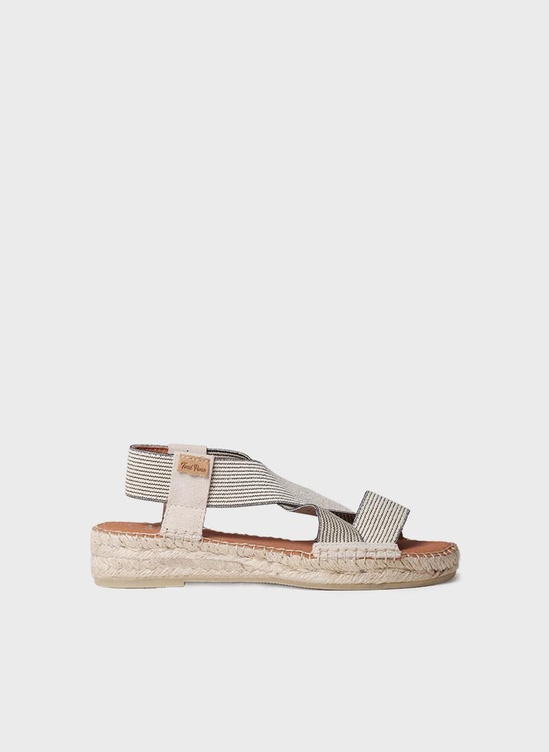 Evani / Offwhite