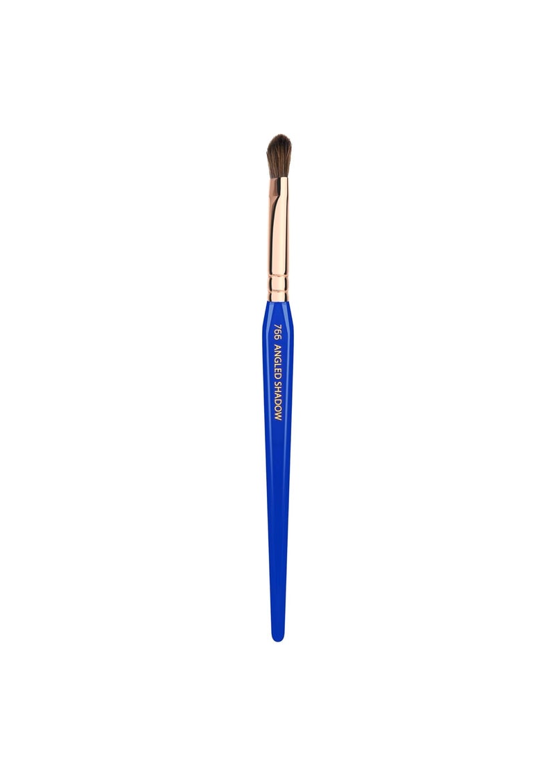 Bdellium Tools Professional Makeup Brush - Golden Triangle 766 Angled Shadow - With All Vegan and Soft Synthetic Fibers, For Applying Eyeshadow (Blue, 1pc)