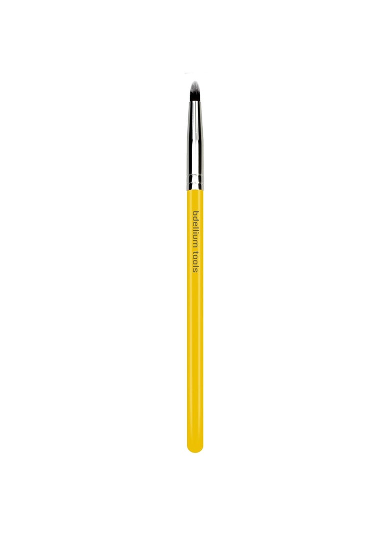 Bdellium Tools Professional Makeup Brush - Studio Series 716 Smoky Eyeliner - With Soft Synthetic Fibers, For Thick Lining (Yellow, 1pc)
