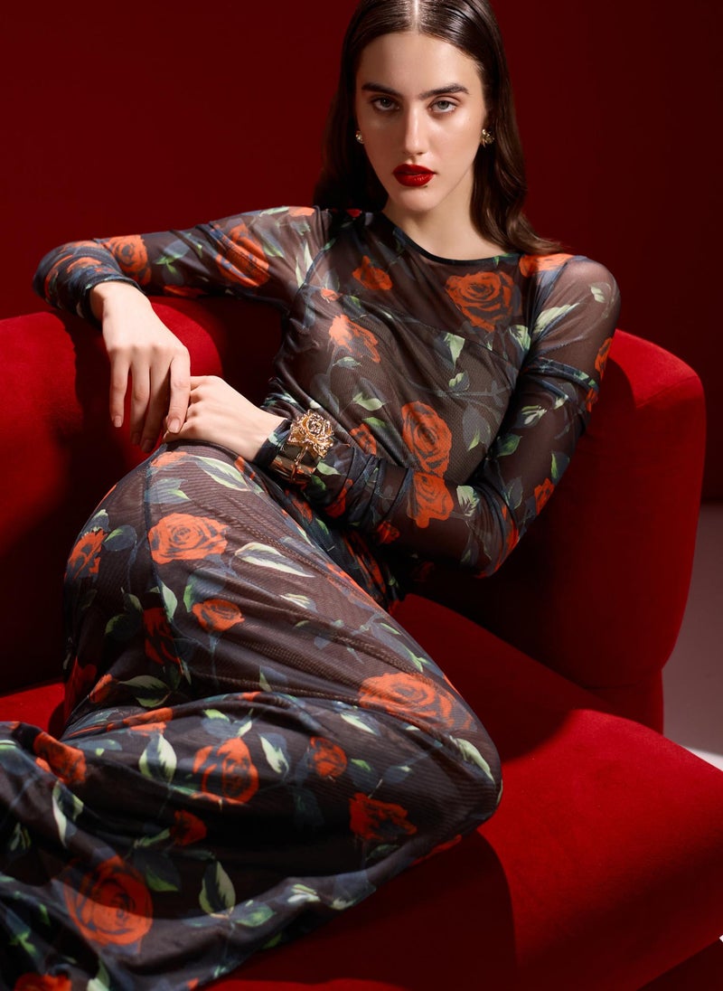 Fitted maxi dress with floral pattern