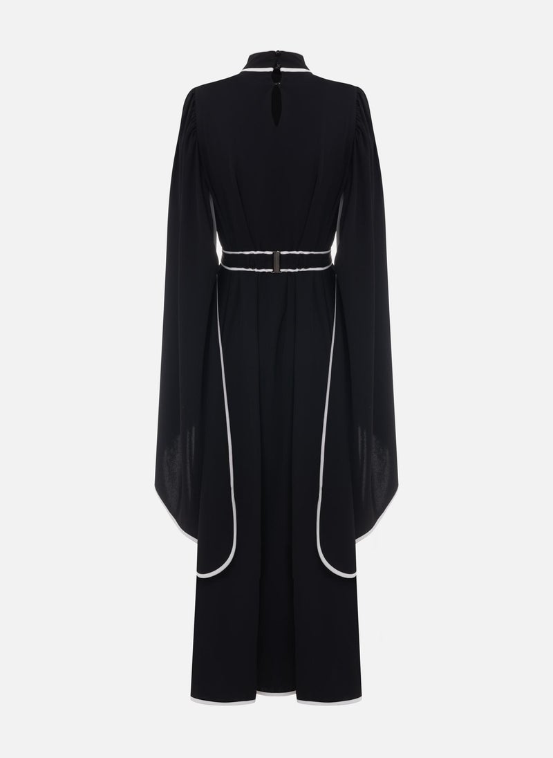 Maxi dress with contrasting edging and waistband flower